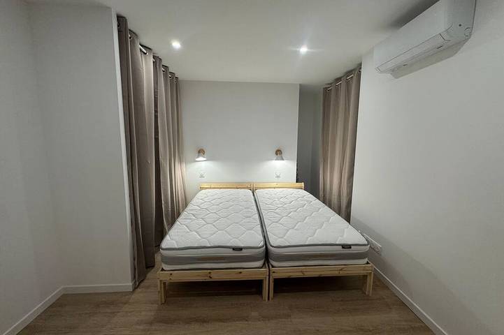 Location de vacances pour 12 personnes, animaux acceptés à Salles-sur-Mer - 2