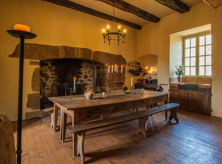 Location de vacances pour 4 personnes, avec vue ainsi que piscine et jardin à Auzits - 4