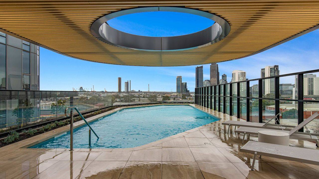 Holiday Apartment for 2 People in South Melbourne, Melbourne