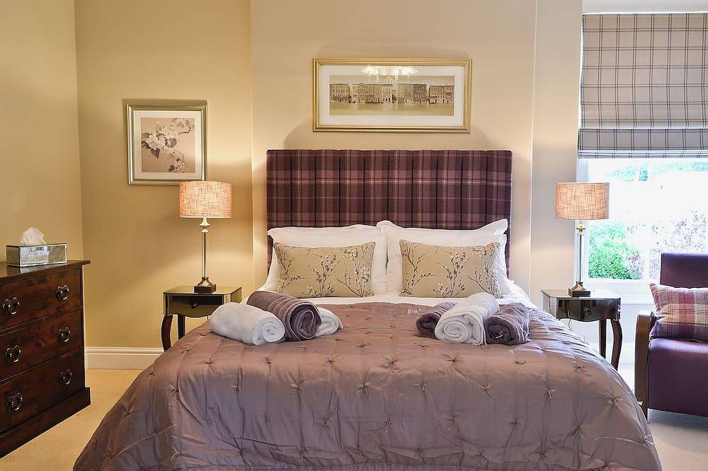 4 bedroom accommodation in Aberaeron in Aberaeron, Cardigan Bay