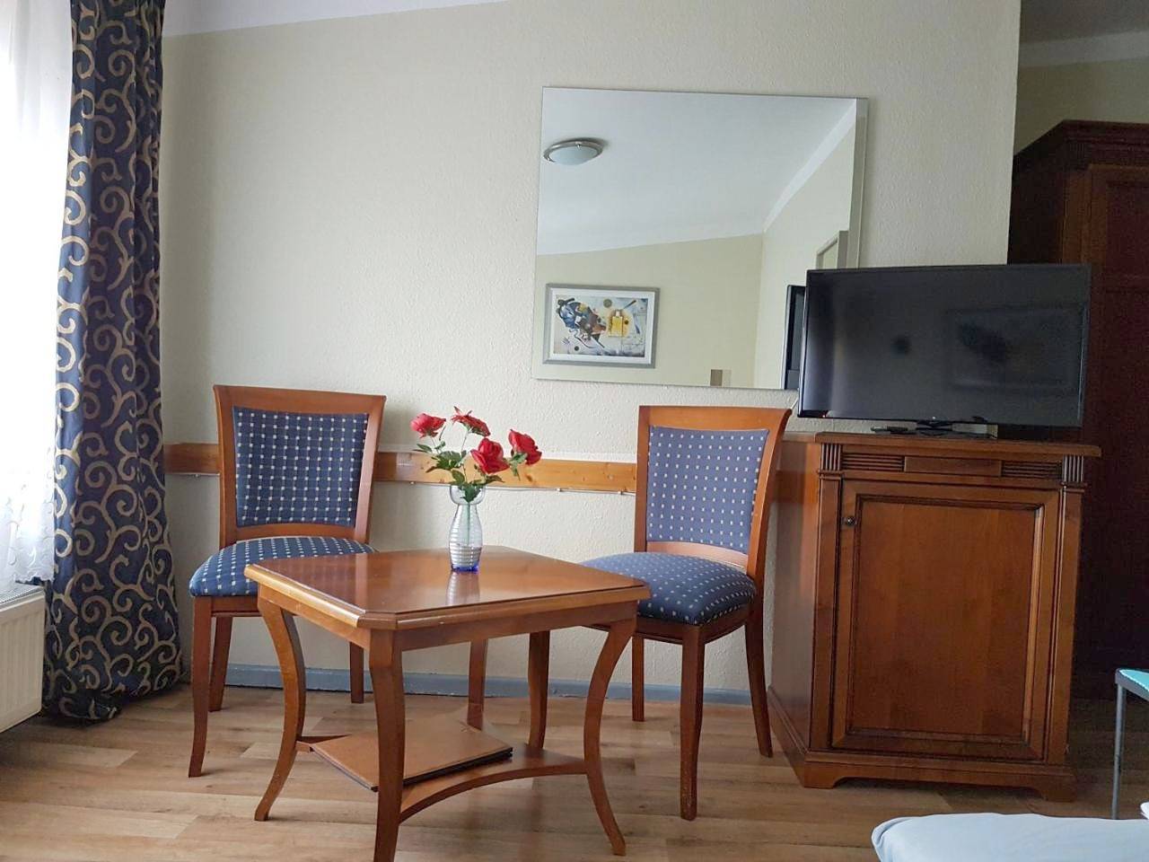 Pension Oase in Tempelhof Berlin, Berlin