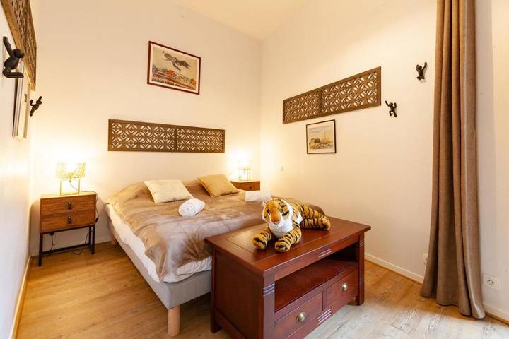 Gîte pour 4 personnes, avec terrasse dans Marche Sur La Place Des Lices Vannes - 4