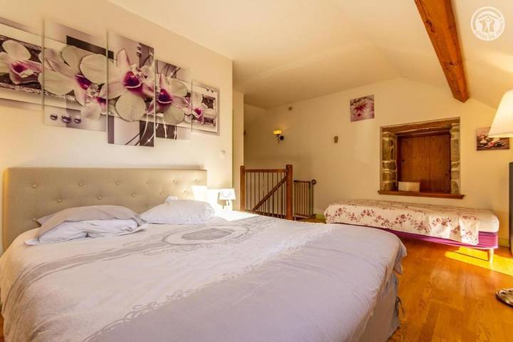 Location de vacances pour 8 personnes, avec jardin et vue, adapté aux familles à Antully - 3