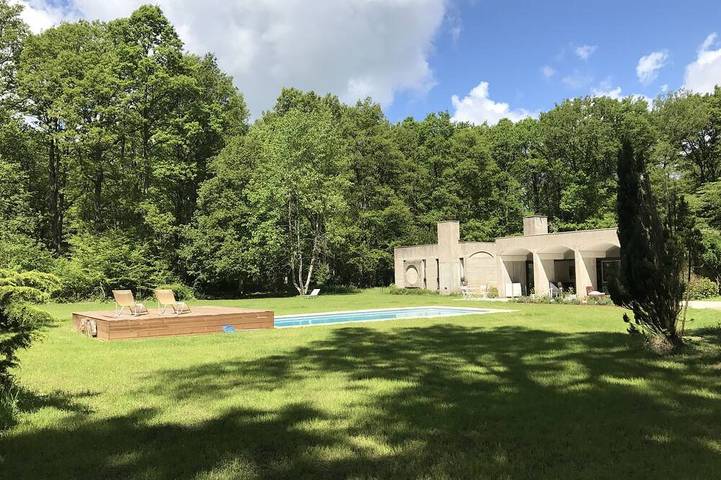 Location de vacances pour 10 personnes, avec jardin et terrasse, animaux acceptés à Pullay