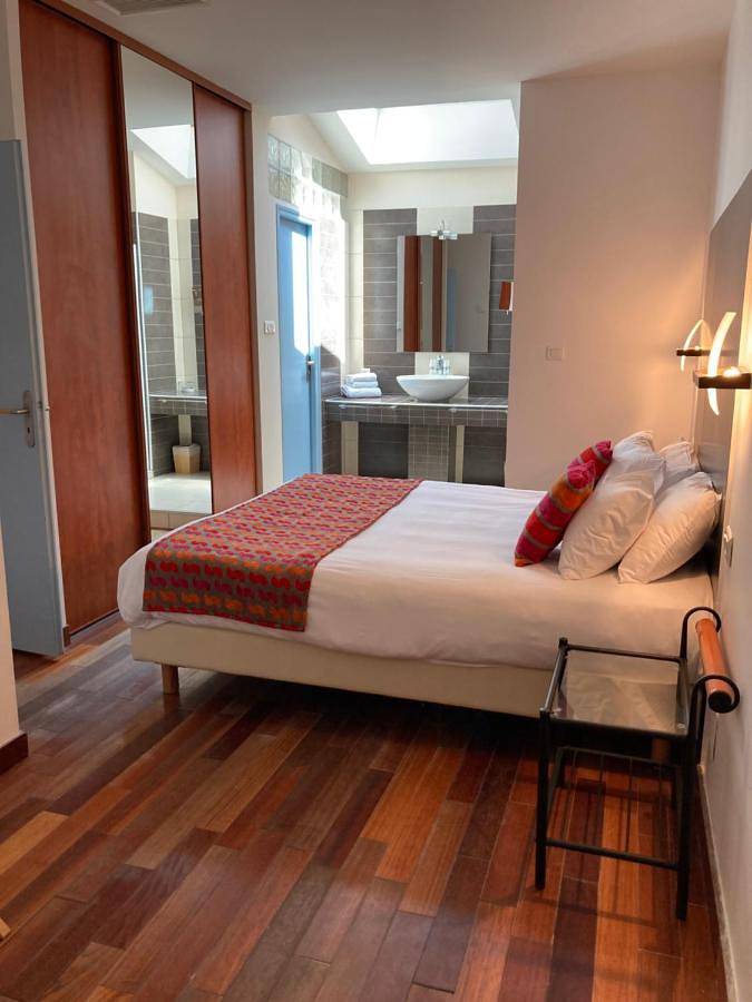 Hôtel pour 6 personnes, avec vue ainsi que jardin et balcon dans Plage De La Balette Collioure - 3