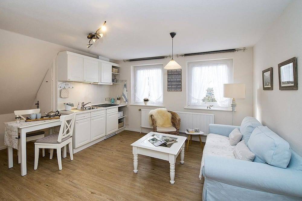 Ganze Wohnung, Gemütliche 1-Zimmer Wohnung für 2 Personen, Wlan, Parkmöglichkeiten in der Nähe. in Tinnum, Sylt (Gemeinde)