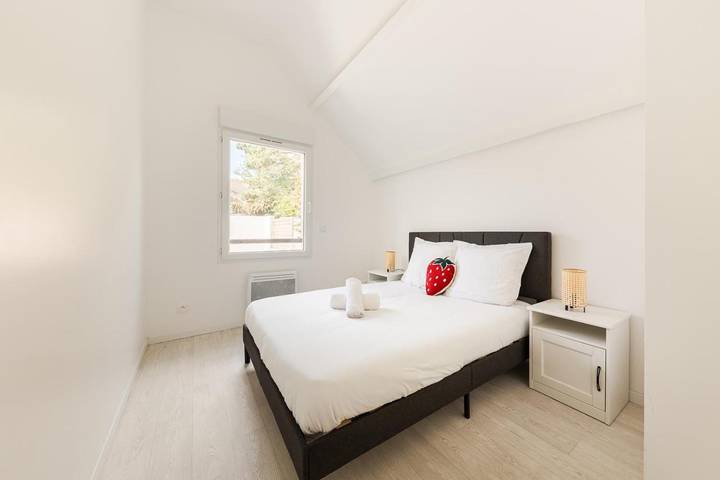 Gîte pour 6 personnes, avec terrasse à Coupvray - 3