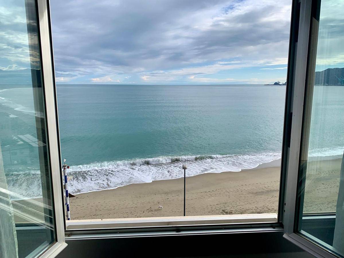 Ganze Wohnung, Casa Vacanze sul mare in Spiaggia libera delle Fornaci, Savona