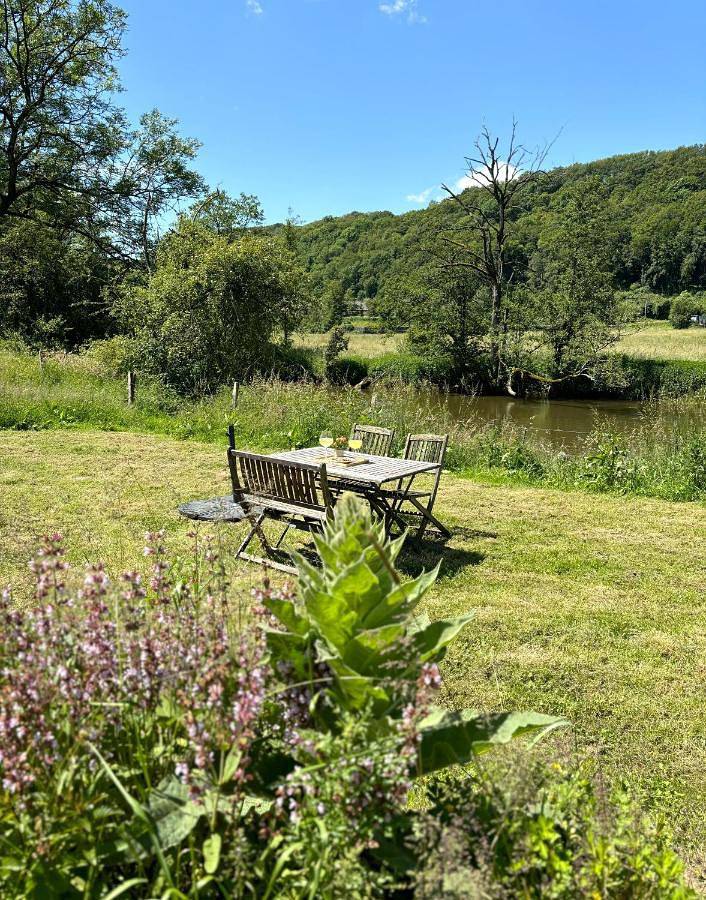 Location de vacances pour 4 personnes, avec sauna et vue dans Bomal
