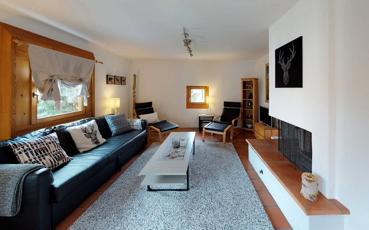 Apartamento entero, Apartamento de vacaciones para 4 personas con balcón in Sankt Moritz, Oberengadin
