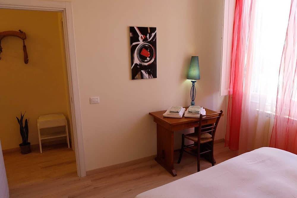 Apartamento entero, Orchid Outside the Pispini Gate in Siena, Provincia de Siena