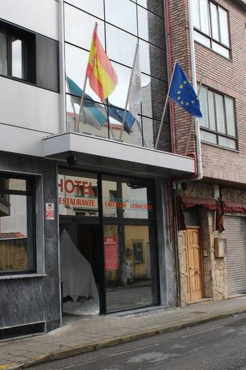 Hôtel pour 2 personnes à Ares