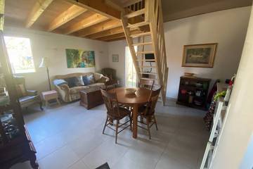 Gîte pour 2 personnes, avec jardin et terrasse, animaux acceptés à Valojoulx