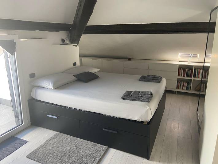 Ferienwohnung für 3 Personen, mit Balkon, kinderfreundlich in Como - 2