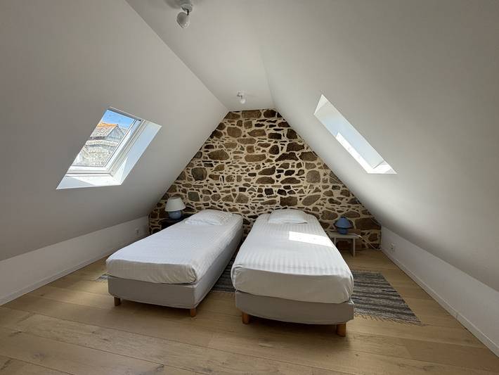 Location de vacances pour 6 personnes, avec jardin et terrasse, adapté aux familles à Trévou-Tréguignec - 2