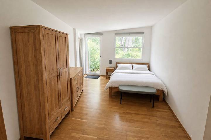 Ganze Wohnung, Traumhafte Ferienwohnung direkt am See – Ihr Urlaub mit Wasserblick in Krüpelsee, Königs Wusterhausen