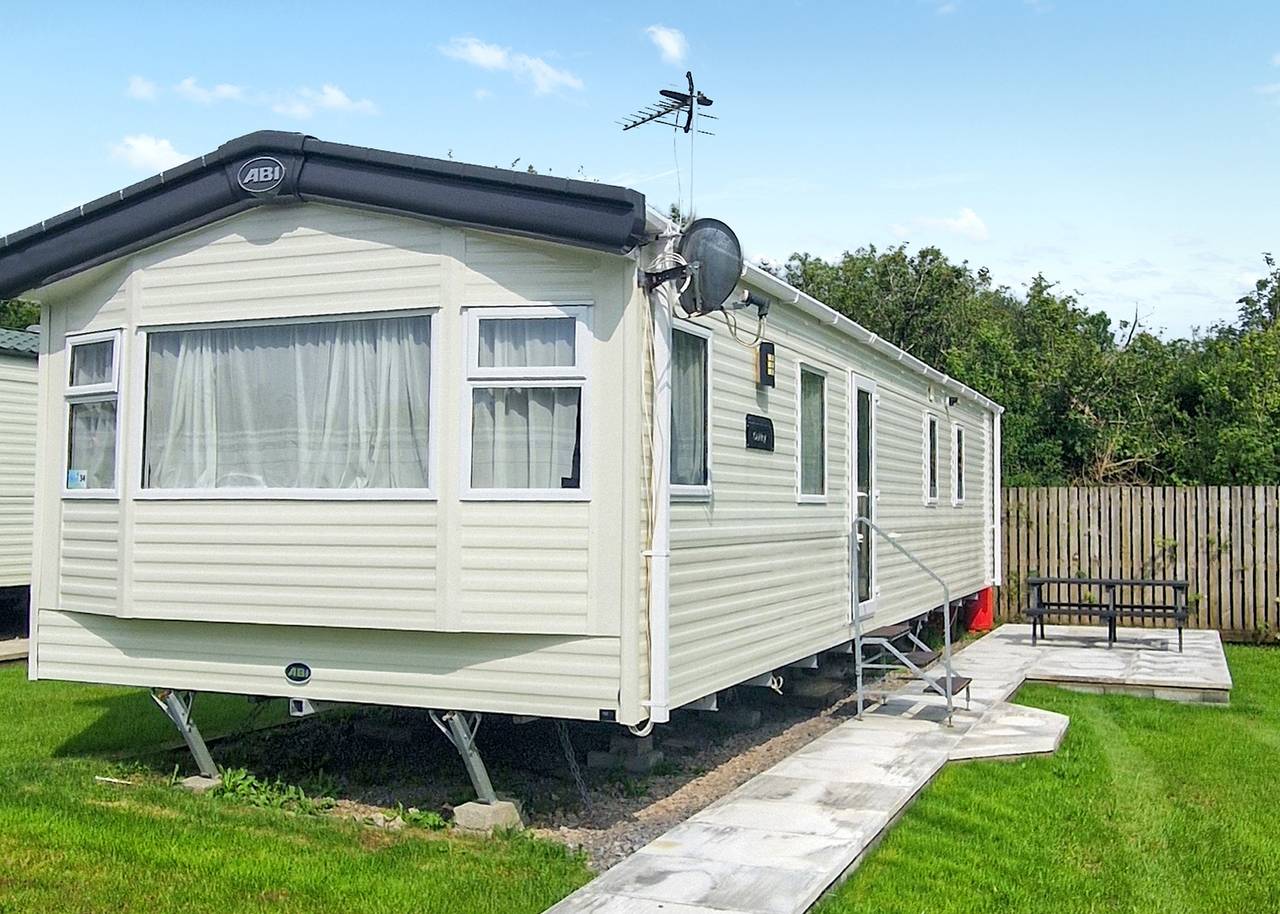 Acorn 3 bedroom Pet Friendly in Pembrokeshire