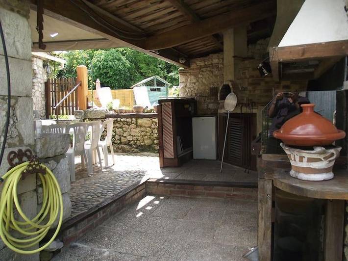 Location de vacances pour 10 personnes, avec piscine et jardin à Saint-Cernin-de-Labarde - 4