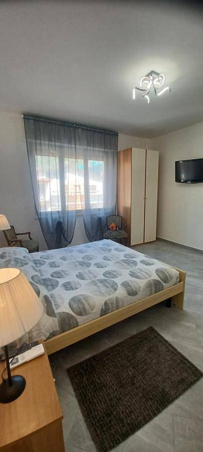 Gîte pour 6 personnes, avec vue et balcon, adapté aux familles à Sarnico - 4