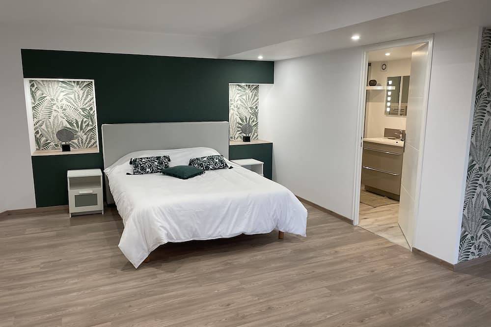 Spacious 8-bedroom villa 4 minutes from the beach in Bray-Dunes, Vlaamse Duinkust