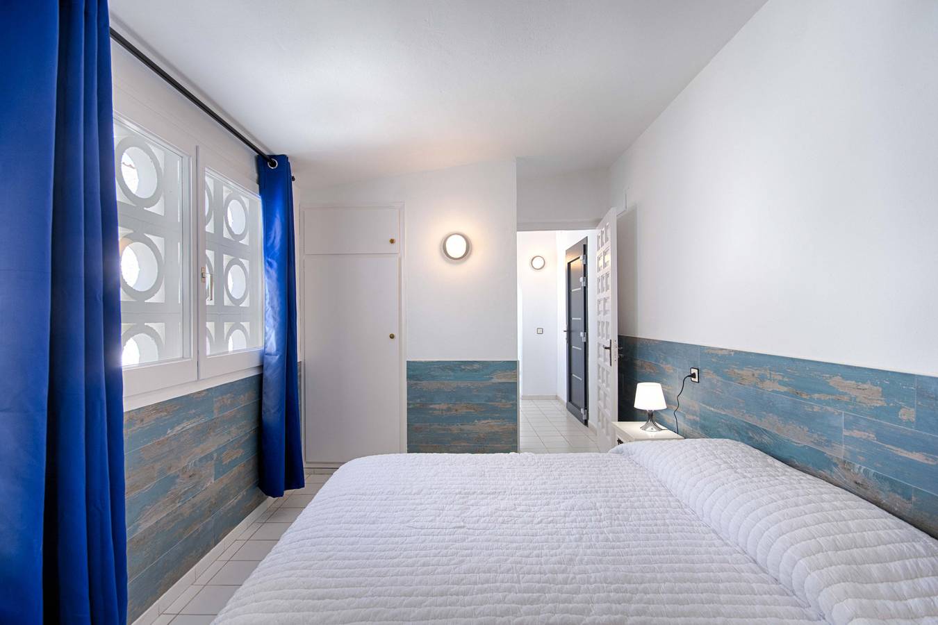 Appartement entier, Appartement de vacances pour 4 personnes avec terrasse in Empuriabrava, Haut-Ampurdan