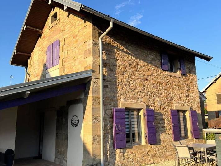 Gîte pour 4 personnes, avec Terrasse et Jardin