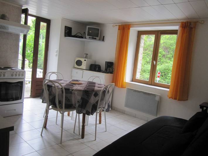 Gîte pour 4 personnes, avec terrasse, animaux acceptés à Sainte-Enimie - 3