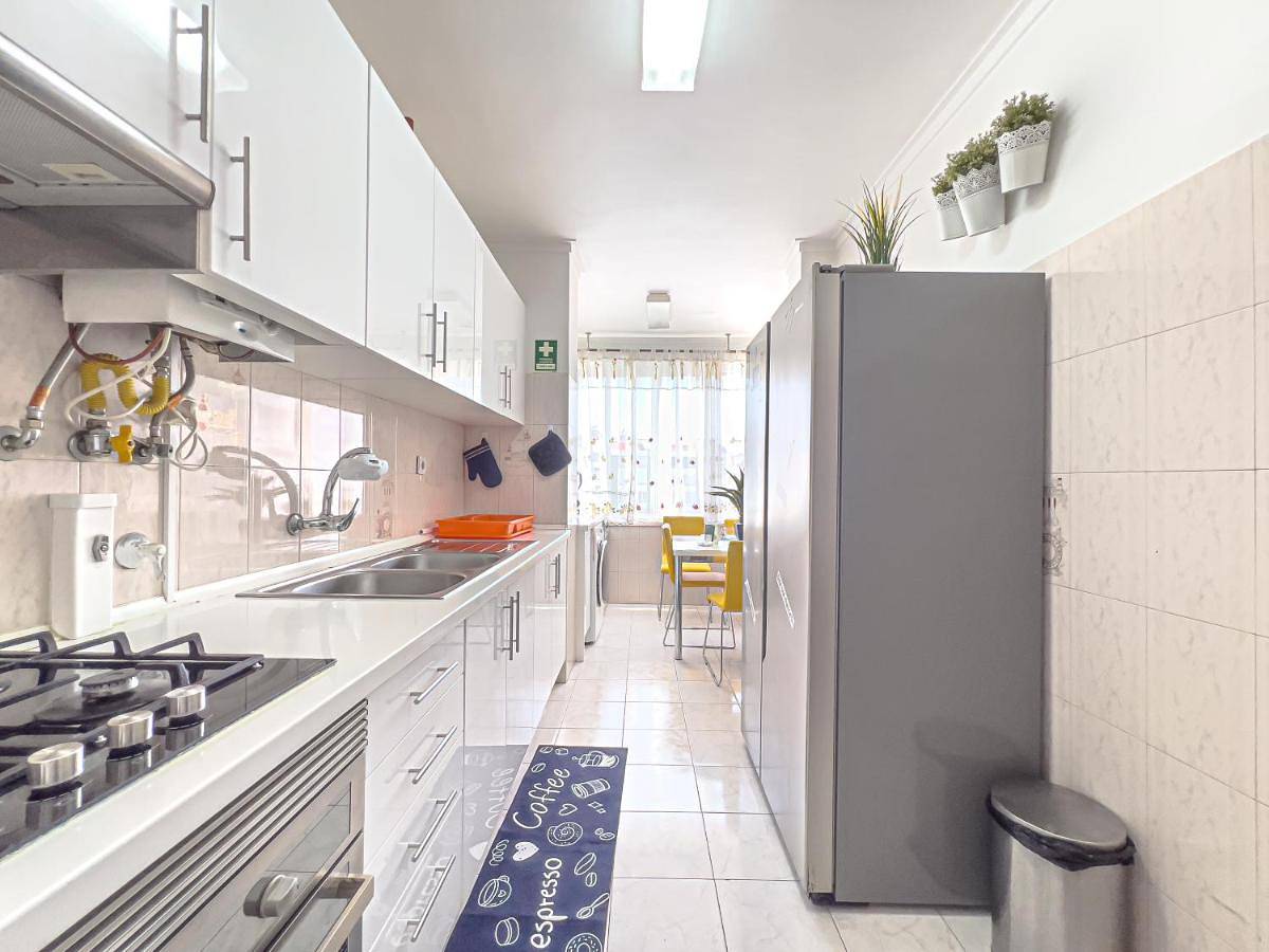 Apartamento inteiro, Staysanto in Alfornelos in Encosta do Sol, Costa de Lisboa