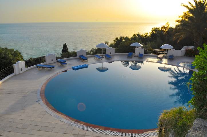 Gîte pour 4 personnes, avec vue sur l’océan ainsi que jardin et vue, animaux acceptés à Agios Gordios - 2