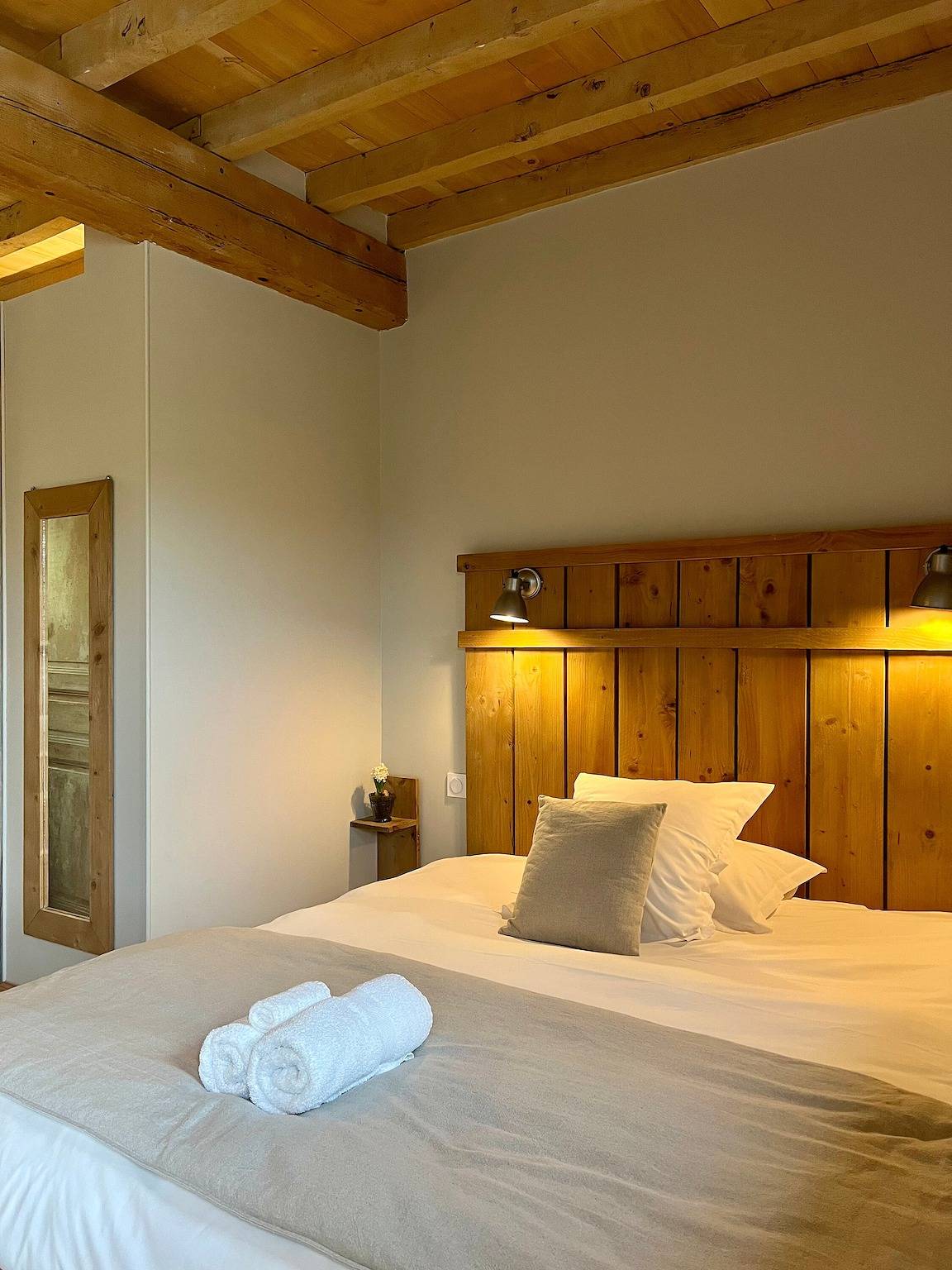 Chambre d’hôtes « Cousin Paul » avec piscine partagée, Wi-Fi et climatisation in Verfeil, Haute-Garonne