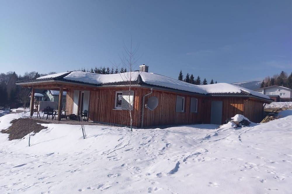 Holzbungalow für max. 8 Personen nahe Skilift; Langlaufen, Wandern, Schwedenofen in Mühlviertel