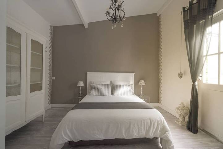 Location de vacances pour 8 personnes, avec jardin et jacuzzi à Vensac - 4