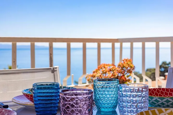 Appartamento vacanze per 6 persone, con piscina e giardino nonché panorama - 1
