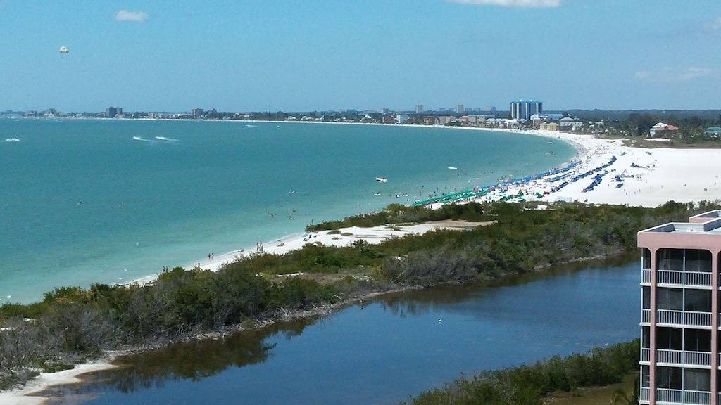 Ganze Wohnung, Majestätische Aussicht auf den Golf von Fort Myers Beach in Fort Myers Beach, Estero Island