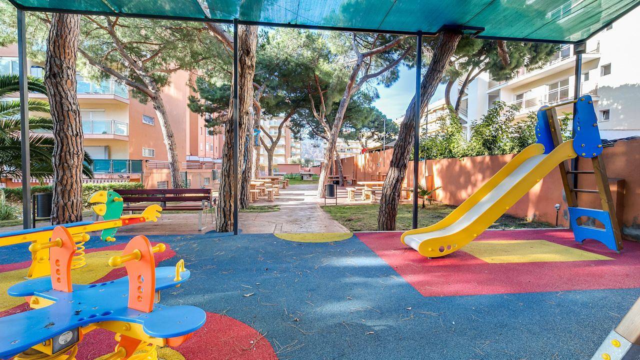 Apartamento vacacional entero, Ferienwohnung für 4 Personen (70 m²) in Santa Susanna in Santa Susana, Costa del Maresme