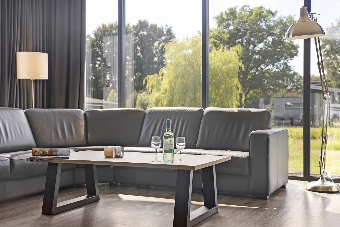 Bungalow für 12 Personen mit Terrasse in Utrecht und Umgebung