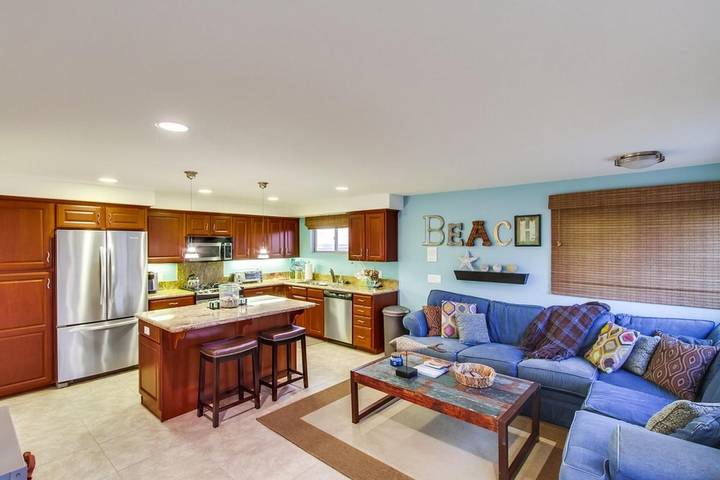 Location de vacances pour 8 personnes, avec balcon, adapté aux familles dans Californie - 3