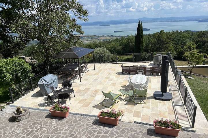 Holiday home for 11 people, with garden, with pets - 1