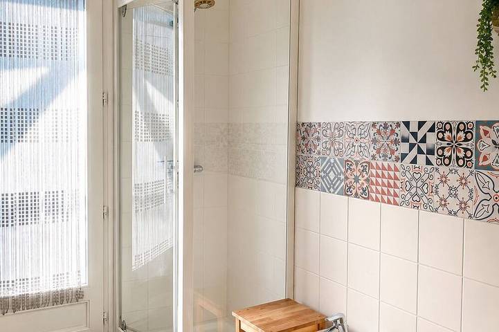 Suite familiale " d'ici et d'ailleurs" 3 étoiles in Saint-Morillon, Région de Bordeaux