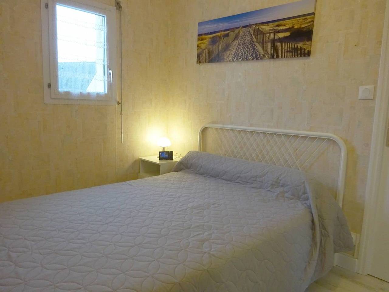 Apartamento entero, 4 person beachfront apartment in seaside resort in Pénerf, Damgan