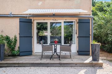 Location De Vacances pour 4 Personnes dans Cuers, Région de Toulon, Photo 4