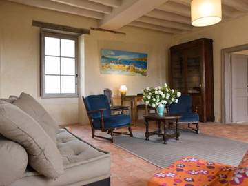 Gîte pour 8 personnes, avec terrasse et jardin dans Bazouges Cré sur Loir