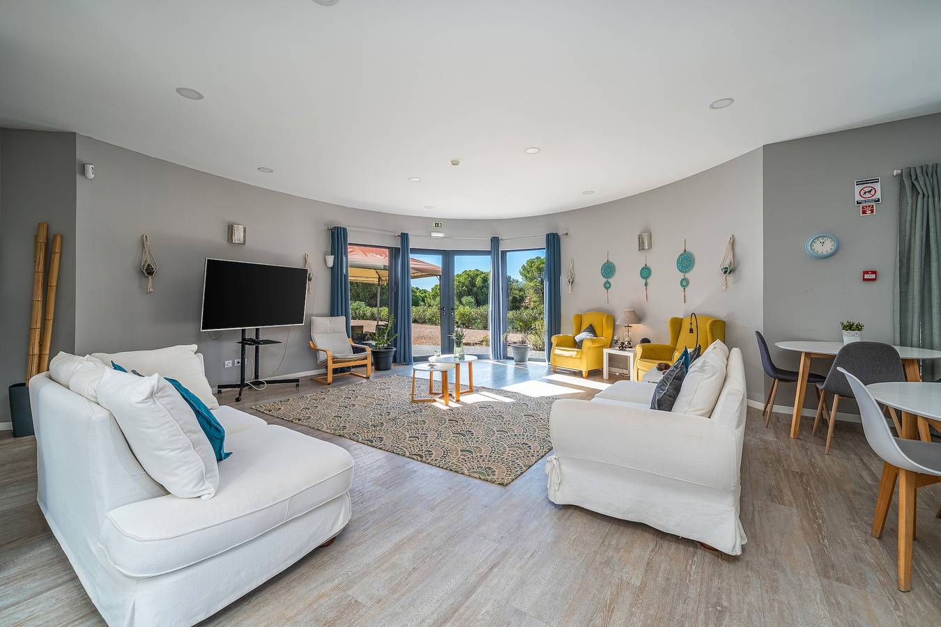 Villa 'Atitudo Nature' mit Bergblick, Wlan und Klimaanlage in Mexilhoeira Grande, Faro Distrikt