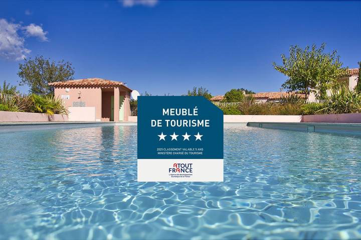 Appartement de vacances pour 4 personnes, avec terrasse et piscine