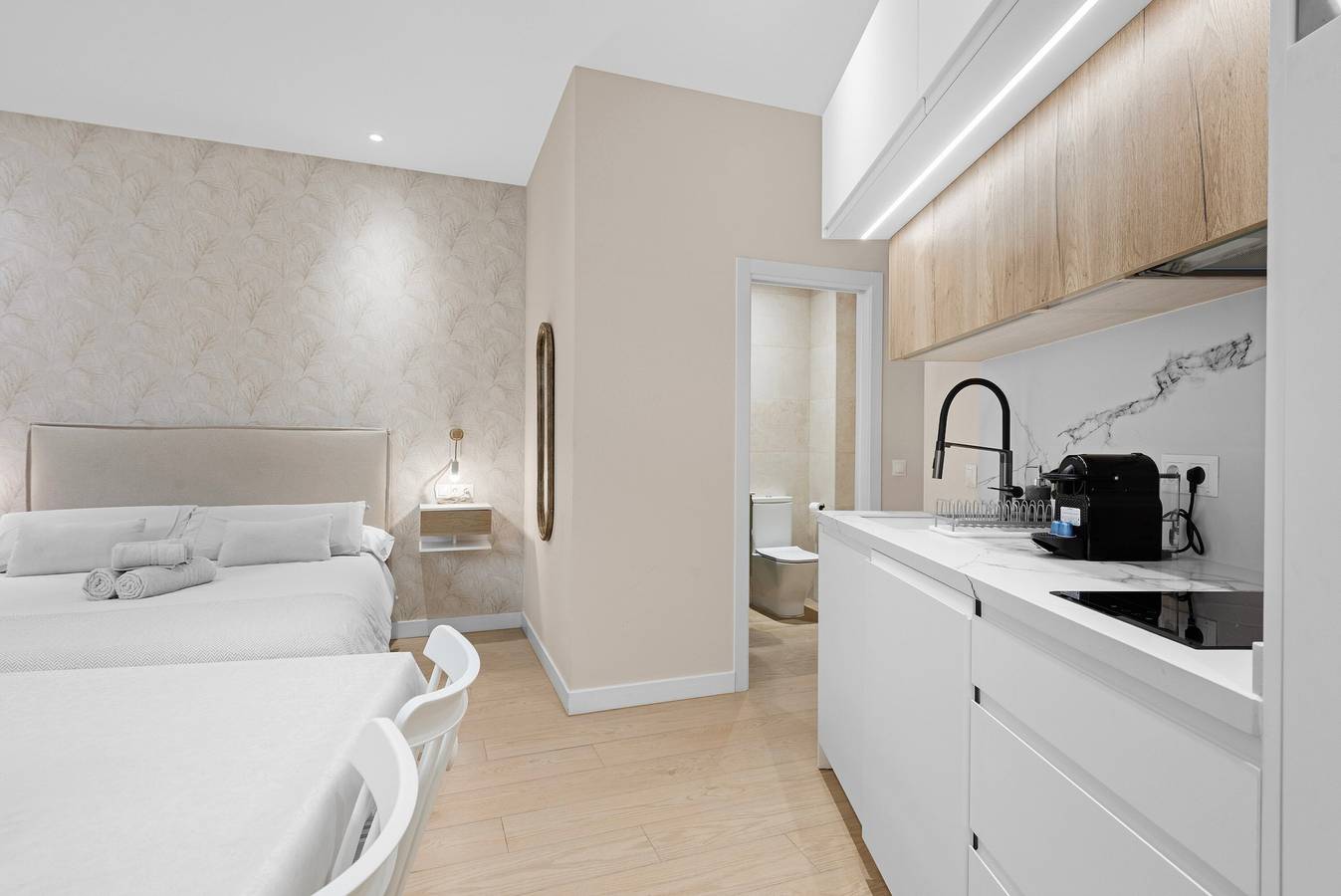 Estudio entero, Estudio 'Casamar - New Malagueta' con Wi-Fi y Aire Acondicionado in Playa de la Malagueta, Málaga