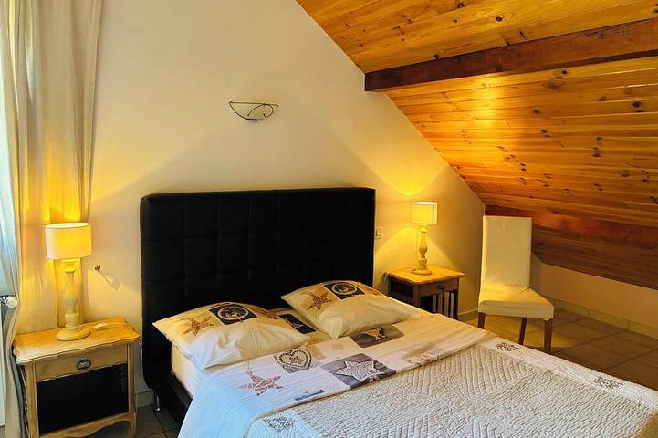 Gîte pour 6 personnes, avec jardin à Le Glaizil - 2