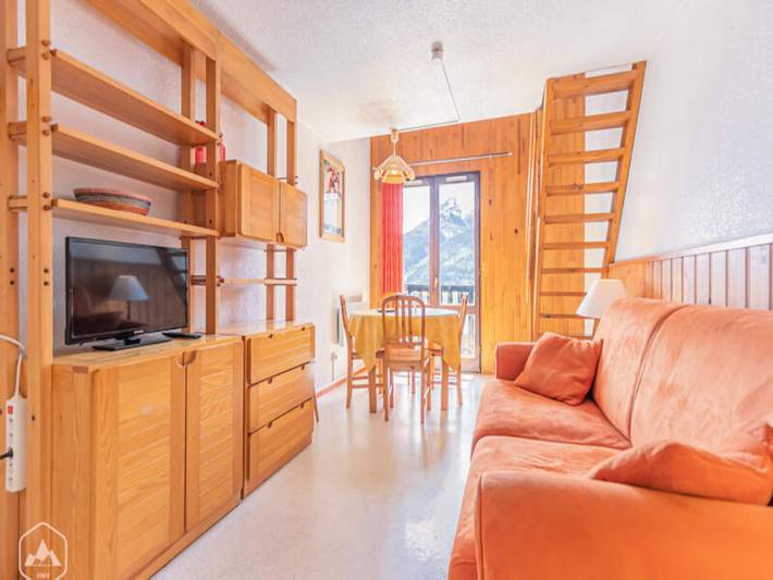 Gîte pour 4 personnes, avec balcon dans Office De Tourisme La Maison D Aussois - 2