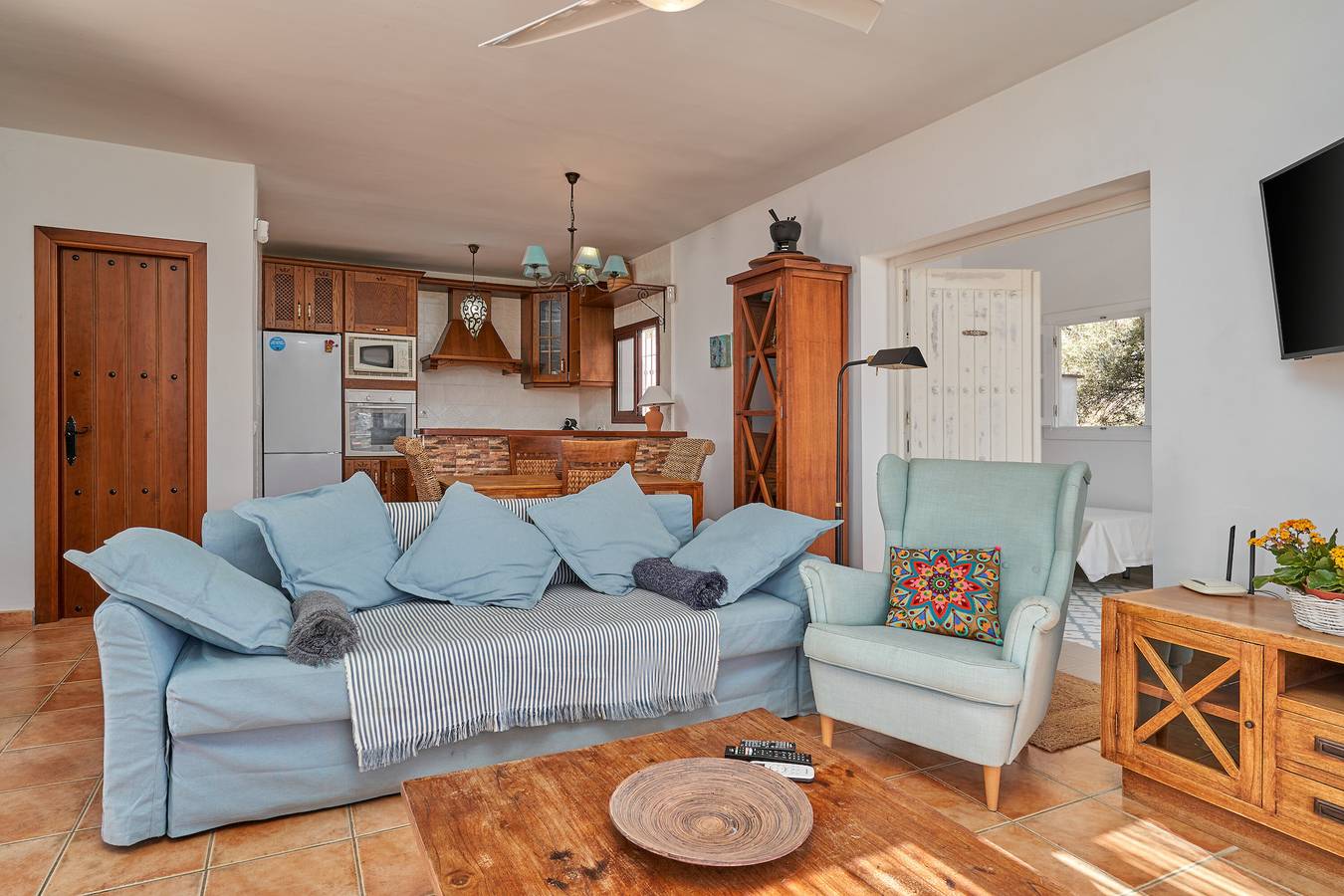 Chalet 'Los Espejos' con vistas al mar, piscina, 2 terrazas y Wi-Fi in Frigiliana, Costa del Sol