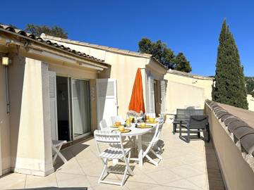 Ferienwohnung für 6 Personen in Le Lavandou, Parc national Port-Cros, Bild 2