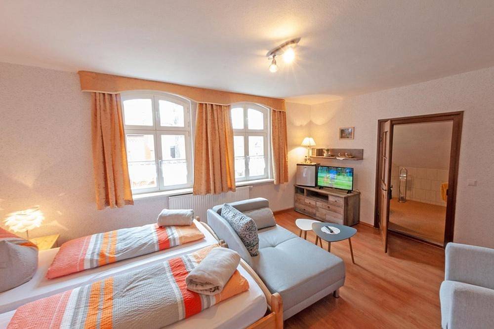 Alte Schule Café und Pension in Fürstlich Drehna, Luckau